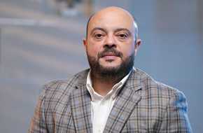 شهاب رشاد: "دبلومة التسويق الشامل" إضافة استراتيجية لمكتبة الأعمال بالوطن العربي
